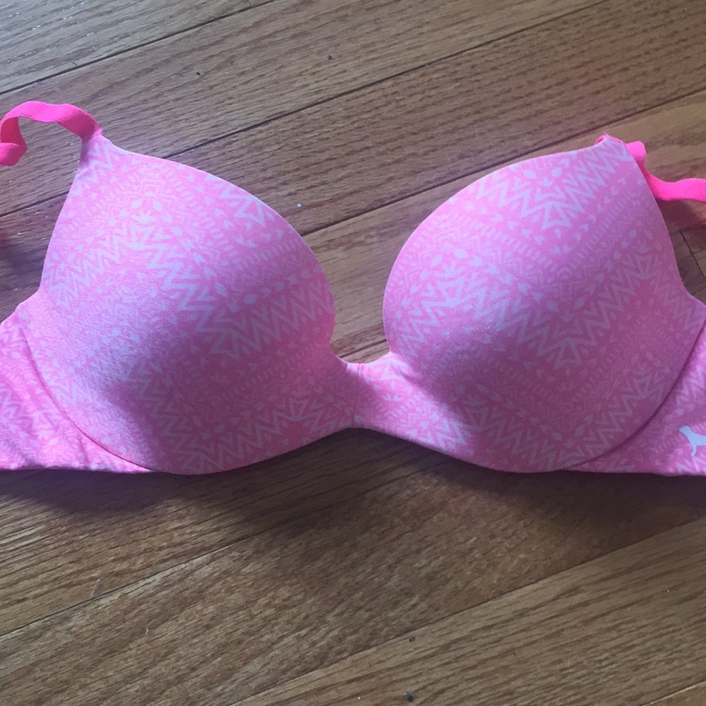 Womens 32B Pink Push up Bra